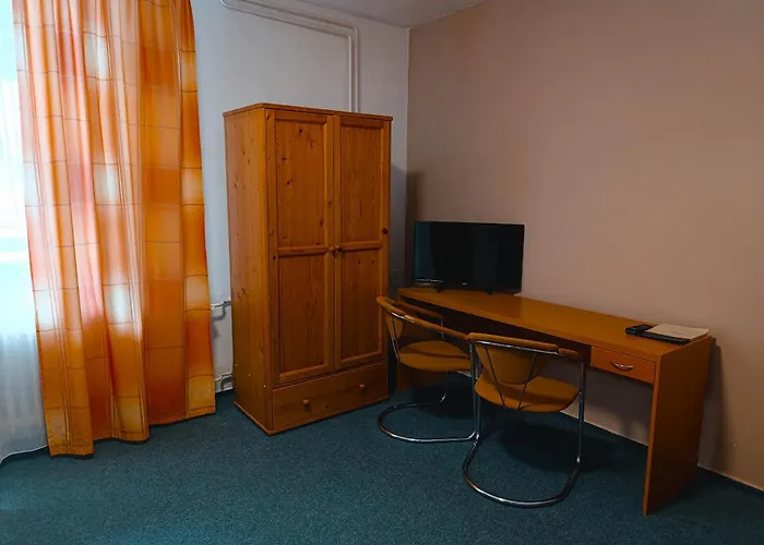 埃斯普利特酒店 3*